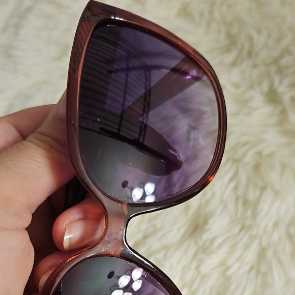 Purplish Sunglasses - Picture 4 of 6